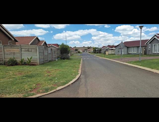 3 BEDROOM HOUSE FOR SALE IN TERENURE